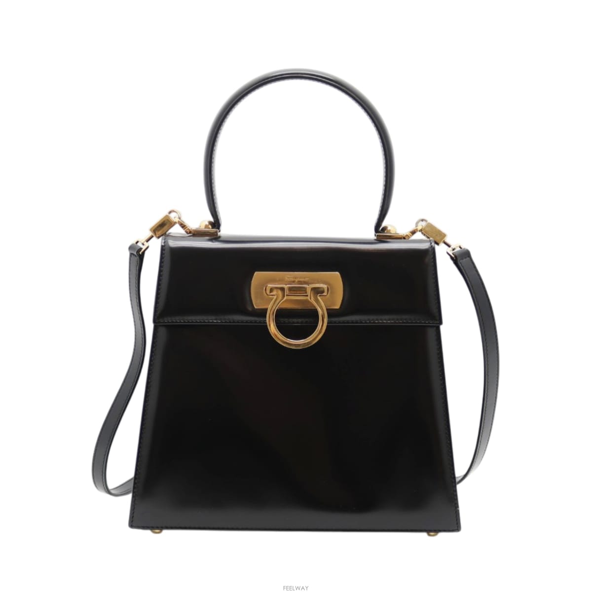 Ferragamo [�����߰���ǰ�����] ��󰡸� �����ڴ� �̸��� �̵� ���� A[�����߰���ǰ�����] ��󰡸� �����ڴ� �̸��� �̵� ��