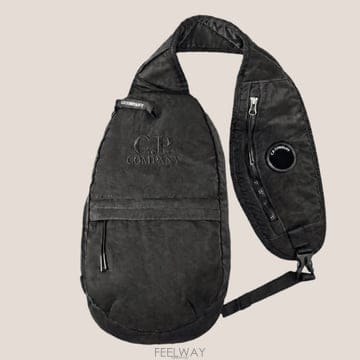 [국내신상]CP컴퍼니 나일론 B 렌즈 크로스백 21CMAC186A 005269G 999