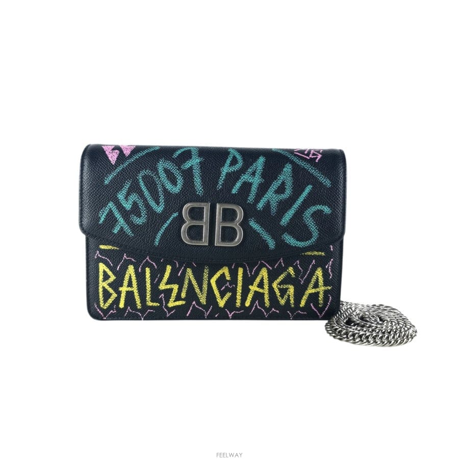 Balenciaga [�Ƹ�����]�߷��þư� BB �׷���Ƽ ü�� ���� ũ�ν���561507[�Ƹ�����]�߷��þư� BB �׷���Ƽ ü�� ���� ũ�ν���561