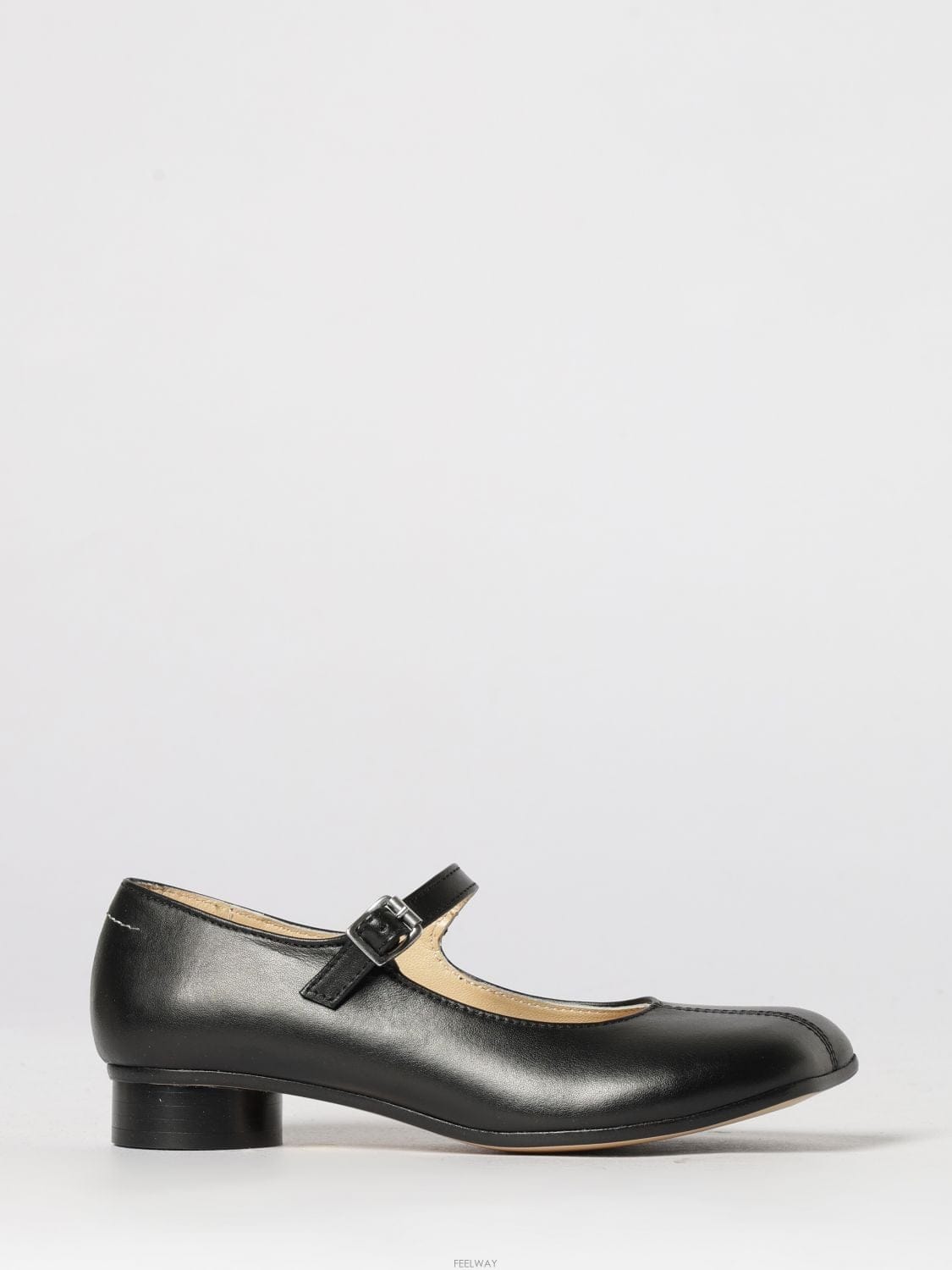 Maison Margiela [A6] MM6 ���� ���������� 82401 Ű�� ���� 82401-04[A6] MM6 ���� ���������� 82401 Ű�� ���� 82401-04