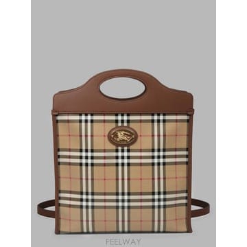Burberry 26FW ������ ��Ʈ�� 8128432 A7026 BEIGE26FW ������ ��Ʈ�� 8128432 A7026 BEIGE
