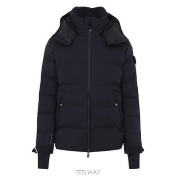 Moncler 26FW ��Ŭ���� ������ �ĵ� �ν�����Ƽ�� ��Ű ���� L20971A00043 53066742 NAVY26FW ��Ŭ���� ������ �ĵ� �ν�����Ƽ�� ��Ű ���� L2097