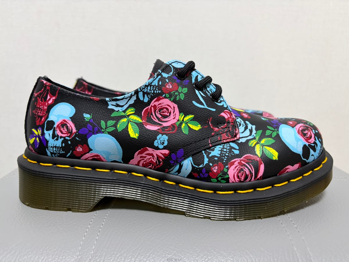 Dr. Martens ���͸�ƾ ���� ���� ���� 225���͸�ƾ ���� ���� ���� 225