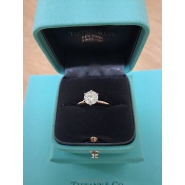 TIFFANY & Co Ƽ�Ĵ� 1.17 ĳ��  �ָ��׾� ���̾� ���� (Ƽ�Ĵ� 1ĳ��) �������� ��Ƽ�Ĵ� 1.17 ĳ��  �ָ��׾� ���̾� ���� (Ƽ�Ĵ� 1ĳ��) 