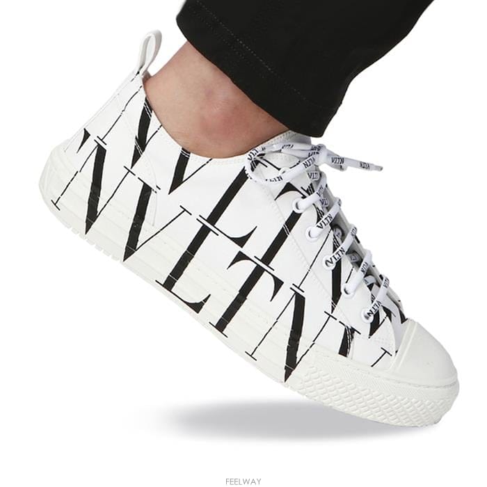 Valentino �߷�Ƽ�� VY2S0D57 JKY A01 ����Ŀ��߷�Ƽ�� VY2S0D57 JKY A01 ����Ŀ��