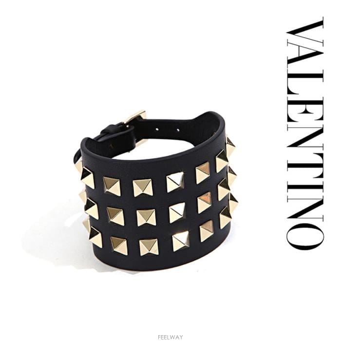 Valentino �߷�Ƽ�� IW0J0254 VIT 0NO �����͵� ���� ����߷�Ƽ�� IW0J0254 VIT 0NO �����͵� ���� ����