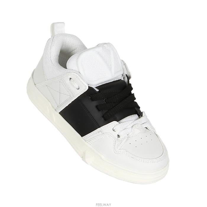 Valentino �߷�Ƽ�� 1W2S0FB1 YPB A01 ���� ������Ʈ ����Ŀ��߷�Ƽ�� 1W2S0FB1 YPB A01 ���� ������Ʈ ����Ŀ��