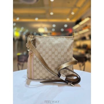 GUCCI ���� GG ĵ���� �޽����� ũ�ν��ٵ� ��� ��ũ ũ�ν��� 144388���� GG ĵ���� �޽����� ũ�ν��ٵ� ��� ��ũ ũ�ν��� 