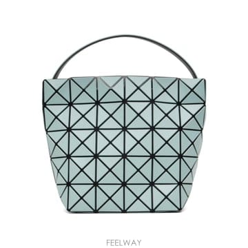 Issey Miyake Bao Bao Issey Miyake ���� �븮 �ڵ�� BB68AG461 TP878202719Bao Bao Issey Miyake ���� �븮 �ڵ�� BB68AG461 TP8782