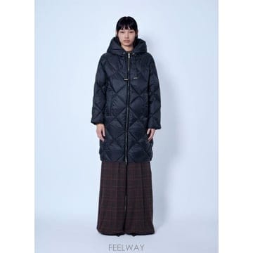 Max Mara 26 FW �������� ���� Diamond Quilted Coat max0266162blk26 FW �������� ���� Diamond Quilted Coat max0266162blk