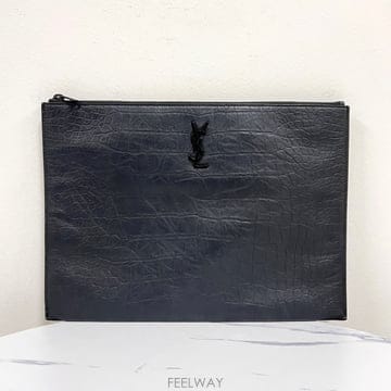 생로랑 블랙로고 레더 클러치백 블랙 (534680)