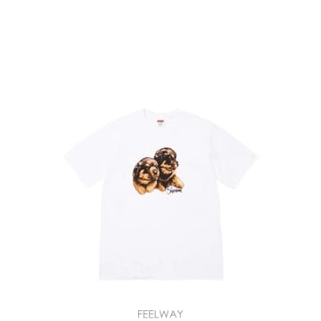 Supreme 26 FW ������ ���� Ƽ���� SU28321 TP45976216926 FW ������ ���� Ƽ���� SU28321 TP459762169