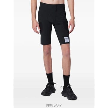 SATISFY 26 FW ��Ƽ������ logo patch panelled shorts 12037N TP45978257826 FW ��Ƽ������ logo patch panelled shorts 12037N TP4