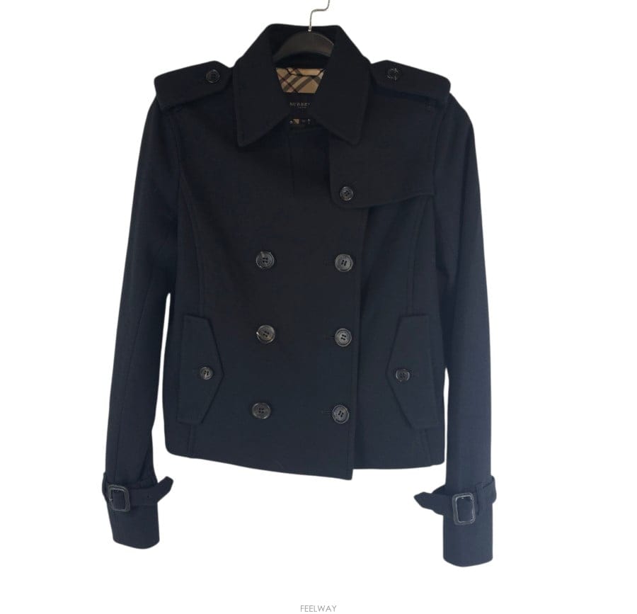 Burberry [�Ƹ�����]38������ ���� ��ư ����[�Ƹ�����]38������ ���� ��ư ����