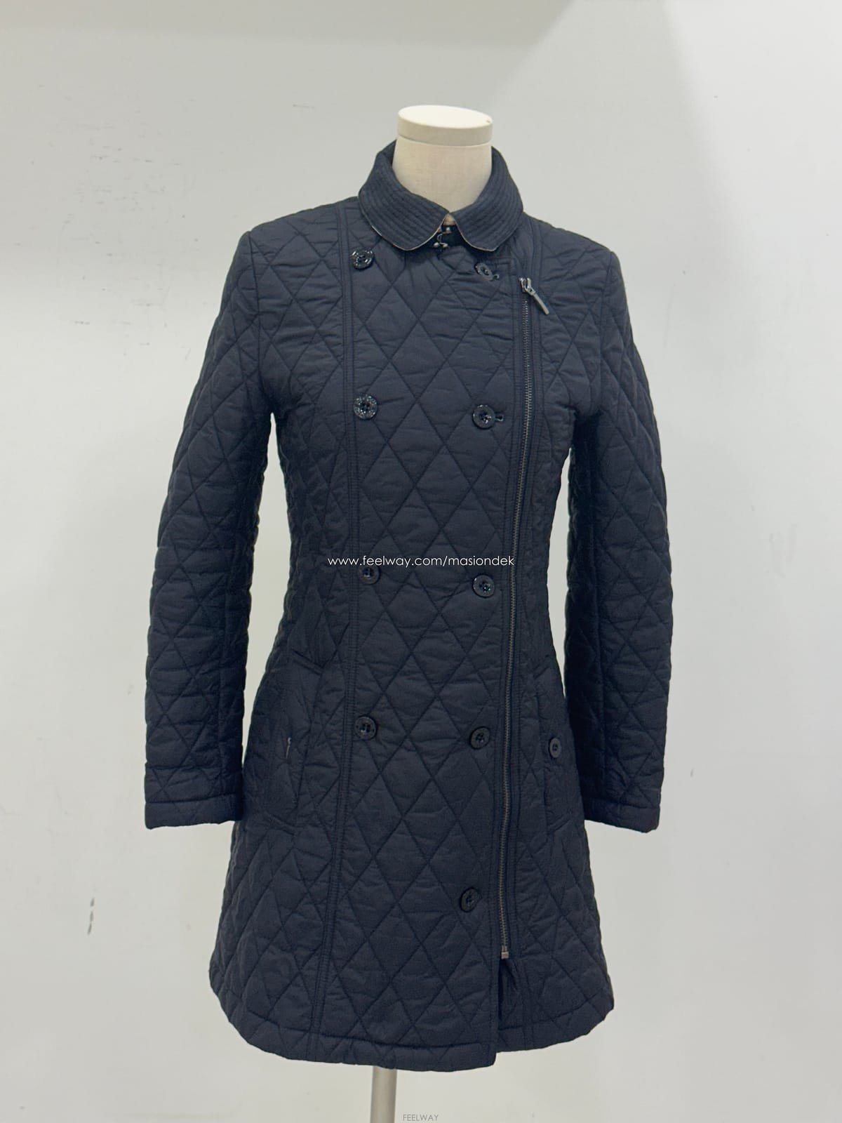 Burberry ������ Ű��  ���� ���� 14y /156cm������ Ű��  ���� ���� 14y /156cm
