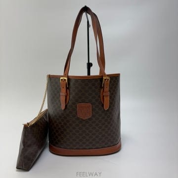 CELINE ������ Ʈ������ ��ī�� ��Ŷ�� ����� (���, �Ŀ�ġ����)������ Ʈ������ ��ī�� ��Ŷ�� ����� (���, �Ŀ�ġ����