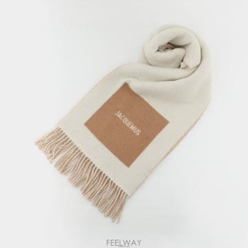 Jacquemus ��ũ���� 26FW �������� �յ� ī�� �ΰ� �� ���� ���÷� ACU00579 AOT4044 015��ũ���� 26FW �������� �յ� ī�� �ΰ� �� ���� ���÷� A