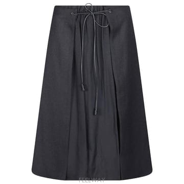 Moncler 26FW ��Ŭ���� ��ĿƮ L20932D00051 597YG 999 BLACK26FW ��Ŭ���� ��ĿƮ L20932D00051 597YG 999 BLACK