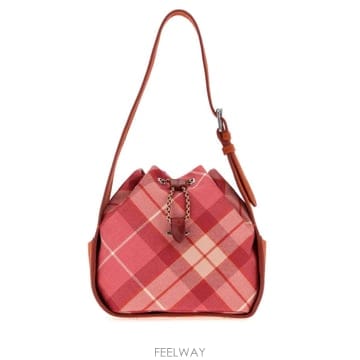 인더샵 Vivienne Westwood 비비안 웨스트우드 핑크 체크 버킷백