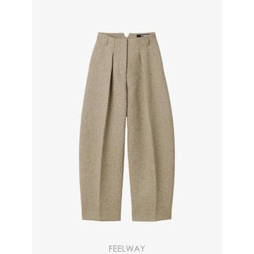 Jacquemus ���Ϲ�� ��ũ���� ���߷� �������Ϲ�� ��ũ���� ���߷� ����