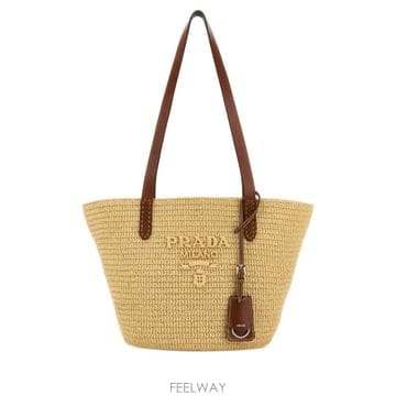 PRADA 26FW ����� ��Ʈ�� 1BG653VOUO2M2Q F062F Beige o Tan26FW ����� ��Ʈ�� 1BG653VOUO2M2Q F062F Beige o Tan