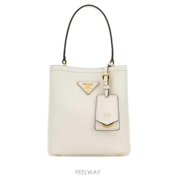 PRADA 26FW ����� �ĴϿ� ���ǾƳ� ���� ������ 1BA217VOOD2ERX F0LH8 White26FW ����� �ĴϿ� ���ǾƳ� ���� ������ 1BA217VOOD2ERX