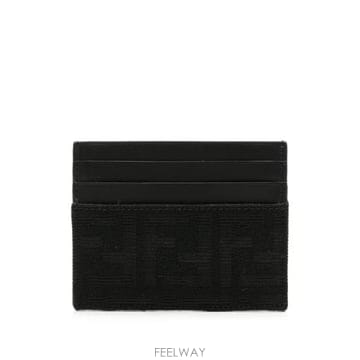 FENDI 26FW ��� �������� B16F 7M0164 F0QA1 BLACK26FW ��� �������� B16F 7M0164 F0QA1 BLACK