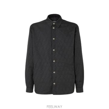 FENDI 26FW ��� ���� AMYB FW1470 F0QA1 BLACK26FW ��� ���� AMYB FW1470 F0QA1 BLACK