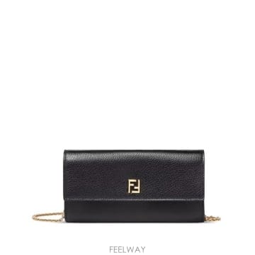 FENDI 26FW ��� ũ�ν��� B08E 8M0587 F0QA1 BLACK26FW ��� ũ�ν��� B08E 8M0587 F0QA1 BLACK