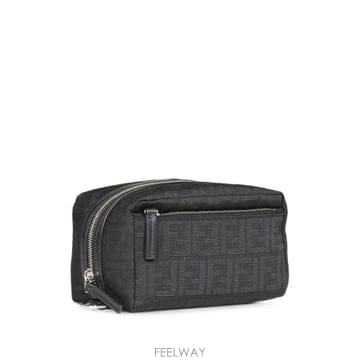FENDI 26FW ��� ���� B16F 8N0216 F0QA1 BLACK26FW ��� ���� B16F 8N0216 F0QA1 BLACK