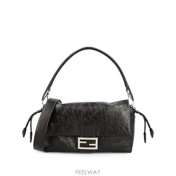 FENDI 26FW ��� ��Ʈ�� B14M 8BR856 F0QA1 BLACK26FW ��� ��Ʈ�� B14M 8BR856 F0QA1 BLACK