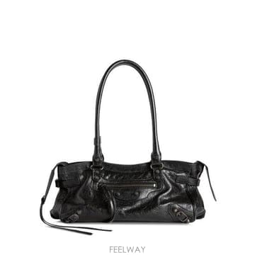 Balenciaga 26FW �߷��þư� �� ��Ƽ �� 867667 2ABEK 1000 BLACK26FW �߷��þư� �� ��Ƽ �� 867667 2ABEK 1000 BLACK