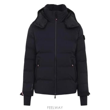 Moncler 26FW ��Ŭ���� ���� 53066 1A000 43 742 BLUE26FW ��Ŭ���� ���� 53066 1A000 43 742 BLUE