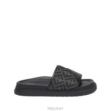 FENDI 26FW ��� ���� AF5T 7X1674 F1OOG BLACK26FW ��� ���� AF5T 7X1674 F1OOG BLACK