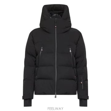 Moncler 26FW ��Ŭ���� �е� 597S5 1A000 27 999 BLACK26FW ��Ŭ���� �е� 597S5 1A000 27 999 BLACK