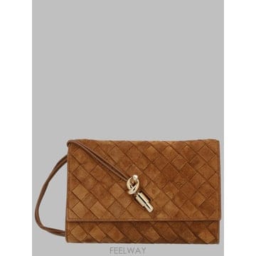 Bottega Veneta 26 F/W ���װ� ����Ÿ �Ŀ�ġ ANDIAMO 836940_V5ZZ B004249926326 F/W ���װ� ����Ÿ �Ŀ�ġ ANDIAMO 836940_V5ZZ B00424
