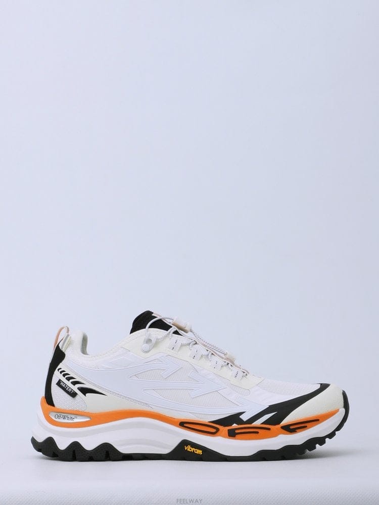 Off White 26 F/W ����ȭ��Ʈ BRB Ʈ���� �ο� ����Ŀ�� OF0580002 B002249929426 F/W ����ȭ��Ʈ BRB Ʈ���� �ο� ����Ŀ�� OF0580002 B