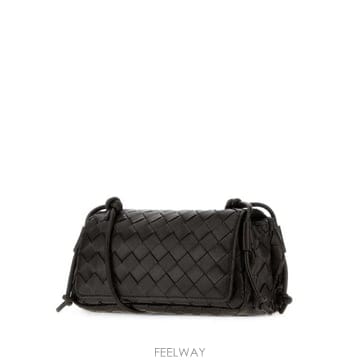 Bottega Veneta 26FW ���װ�����Ÿ �������� ũ�ν��� 843893 VCPP02132 BROWN26FW ���װ�����Ÿ �������� ũ�ν��� 843893 VCPP02132 B