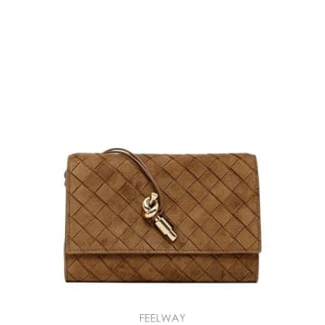 Bottega Veneta 26FW ���װ�����Ÿ �ȵ�Ƹ� �Ŀ�ġ �� ��Ʈ�� 836940 V5ZZ49874 CAMEL26FW ���װ�����Ÿ �ȵ�Ƹ� �Ŀ�ġ �� ��Ʈ�� 836940 V5Z