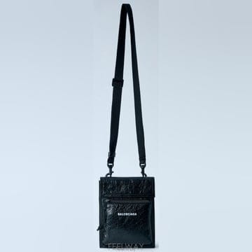 Balenciaga 26 FW �߷��þư� Explorer �ͽ��÷η� �Ŀ�ġ ����� 655982 1VG7X 109026 FW �߷��þư� Explorer �ͽ��÷η� �Ŀ�ġ ����� 655