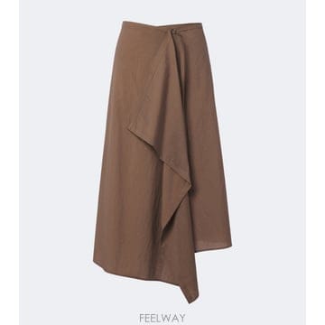 Brunello Cucinelli 26 FW ���ڷ� ��ġ�ڸ� �巹���� ��ư ������ �� ��ĿƮ TP58222382526 FW ���ڷ� ��ġ�ڸ� �巹���� ��ư ������ �� ��ĿƮ