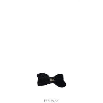 Miu Miu 26SS �̿�̿� ���� hair Ŭ���� 5IF282068F0002 TP57880667026SS �̿�̿� ���� hair Ŭ���� 5IF282068F0002 TP578806