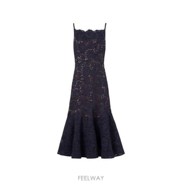 Self Portrait 26 FW ������Ʈ����Ʈ �����̷� ���̽� �̵� �巹�� 600091612NVY006 TP45805927326 FW ������Ʈ����Ʈ �����̷� ���̽� �̵� �巹�� 60009