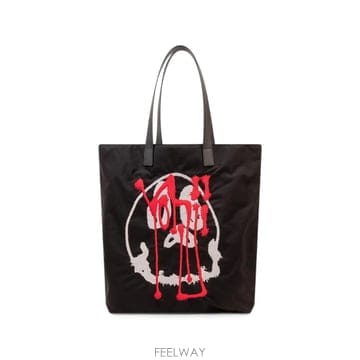 Yohji Yamamoto 26 FW �����߸����� ġ�� �׷��� ��Ʈ �� KW9632 TP45746557726 FW �����߸����� ġ�� �׷��� ��Ʈ �� KW9632 TP457465