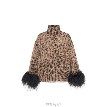 | Other Brand | 26 FW 16Arlington �ø��� ��� Ʈ���� �ִϸ� ����Ʈ ž T479AW2601PRINTEDCHIF26 FW 16Arlington �ø��� ��� Ʈ���� �ִϸ� ����Ʈ ž 