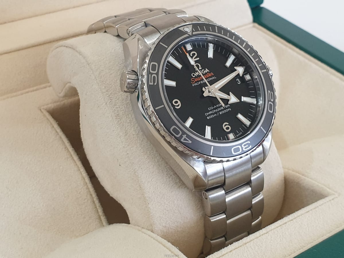 OMEGA ���ް� �������� �÷��ֿ��� 600M ���� 232.30.42.21.01.001���ް� �������� �÷��ֿ��� 600M ���� 232.30.42.21.01.0
