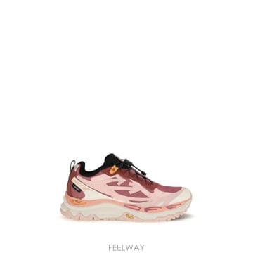 Off White 26FW ����ȭ��Ʈ ����Ŀ�� OF05801655 DPKLPK PINK26FW ����ȭ��Ʈ ����Ŀ�� OF05801655 DPKLPK PINK