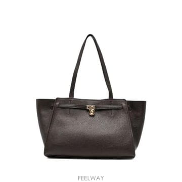 Michael Kors 26FW ����Ŭ �ھ ��Ʈ�� 30F6GNXT7L 251 CHOCOLATE26FW ����Ŭ �ھ ��Ʈ�� 30F6GNXT7L 251 CHOCOLATE