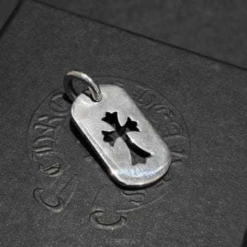 Chrome Hearts [����/��] ��ǰ/ũ������ �ƾƿ� ũ�ν� ���� ������ ���Ʈ �� �ǹ�[����/��] ��ǰ/ũ������ �ƾƿ� ũ�ν� ���� ������ ���
