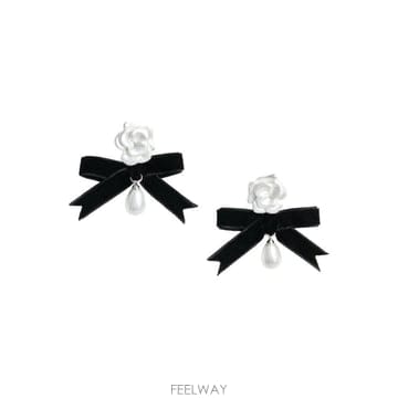 Self Portrait 26FW ���� ��Ʈ����Ʈ �̾ AW26606EWWHITE26FW ���� ��Ʈ����Ʈ �̾ AW26606EWWHITE